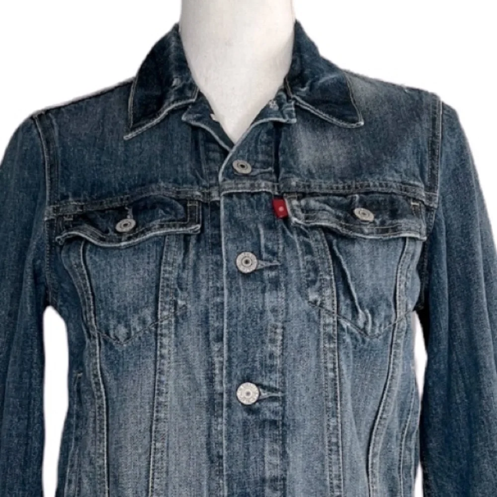 Levi Strauss Denim Jean Jacket - Picture 5 of 10